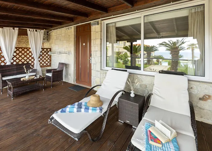 מלון Blue Bay Halkidiki - Adults Only